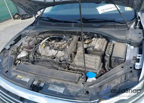 2020 Volkswagen Jetta 1.4T R-Line/1.4T S/1.4T Se from USA, damaged, VIN 3VWCB7BU1LM053000